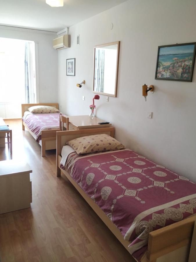 Accomodation Pertout نوفا جوريكا المظهر الخارجي الصورة
