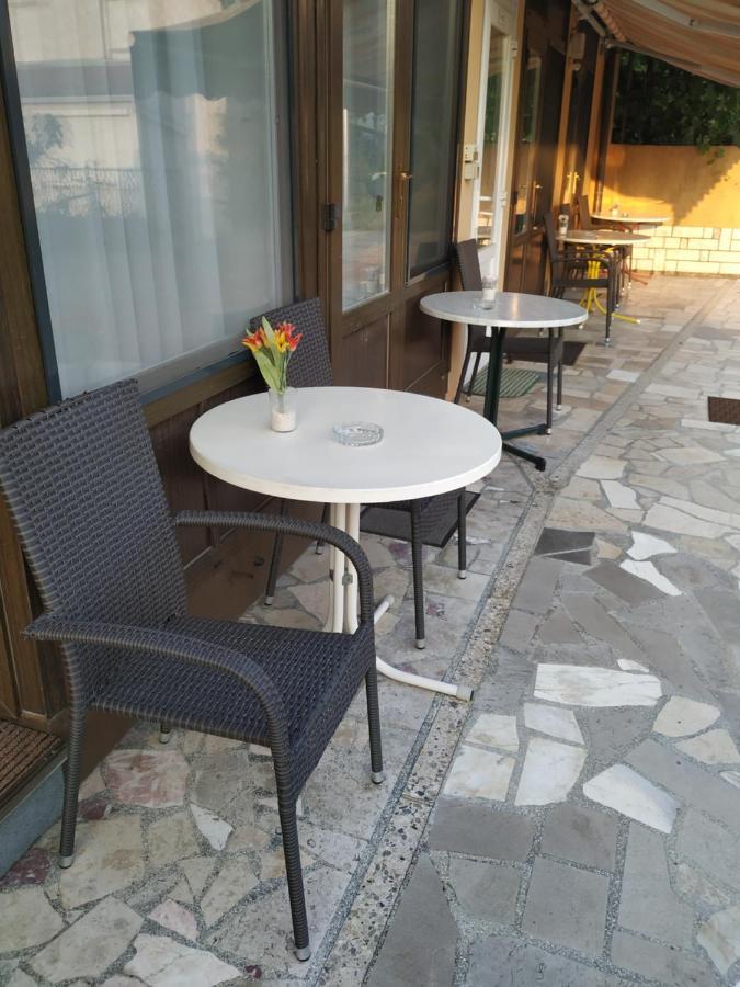 Accomodation Pertout نوفا جوريكا المظهر الخارجي الصورة