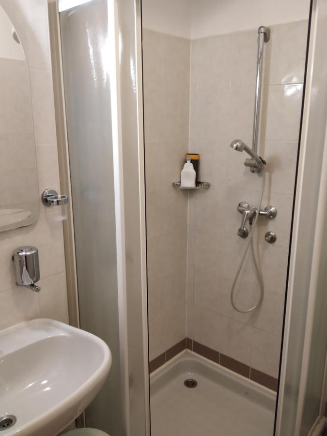 Accomodation Pertout نوفا جوريكا المظهر الخارجي الصورة