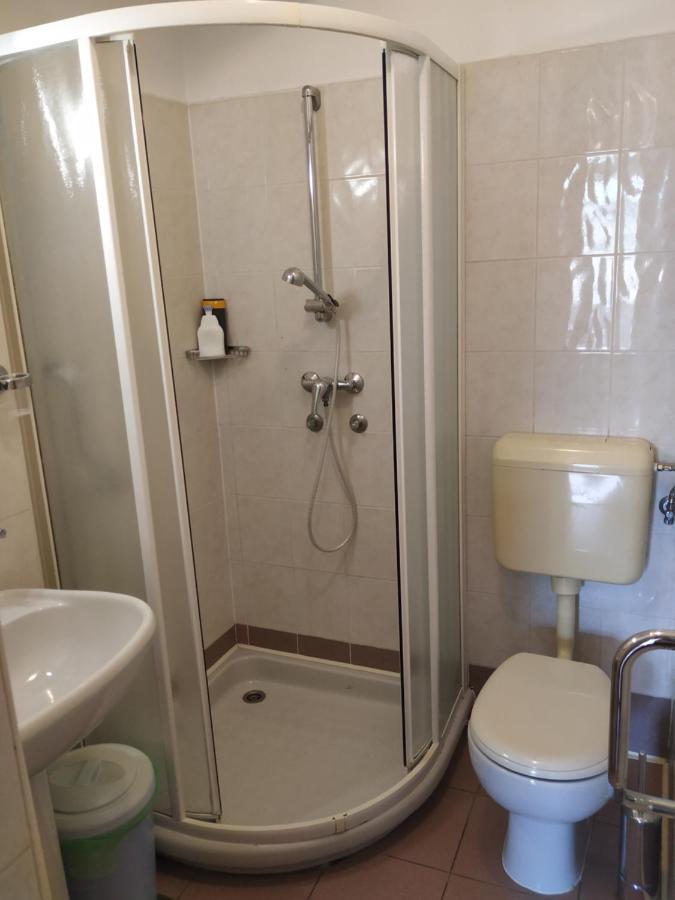 Accomodation Pertout نوفا جوريكا المظهر الخارجي الصورة