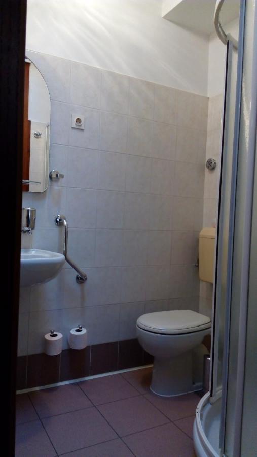 Accomodation Pertout نوفا جوريكا المظهر الخارجي الصورة