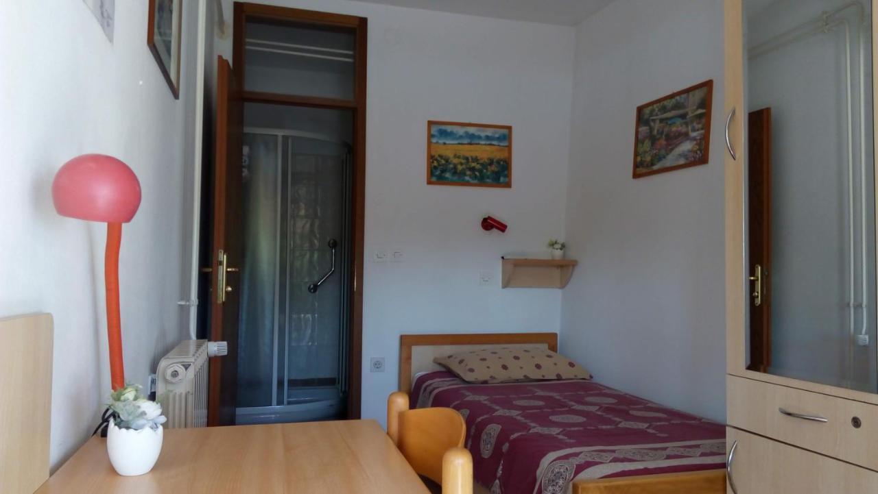 Accomodation Pertout نوفا جوريكا المظهر الخارجي الصورة