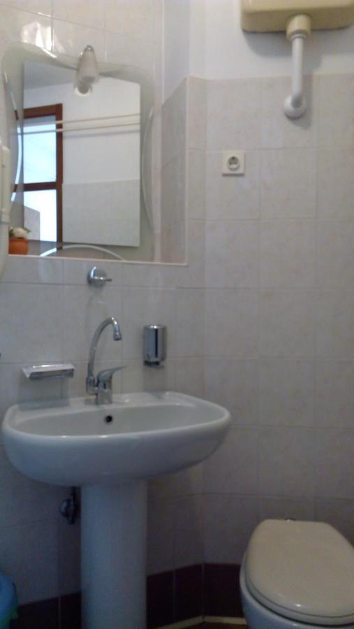 Accomodation Pertout نوفا جوريكا المظهر الخارجي الصورة